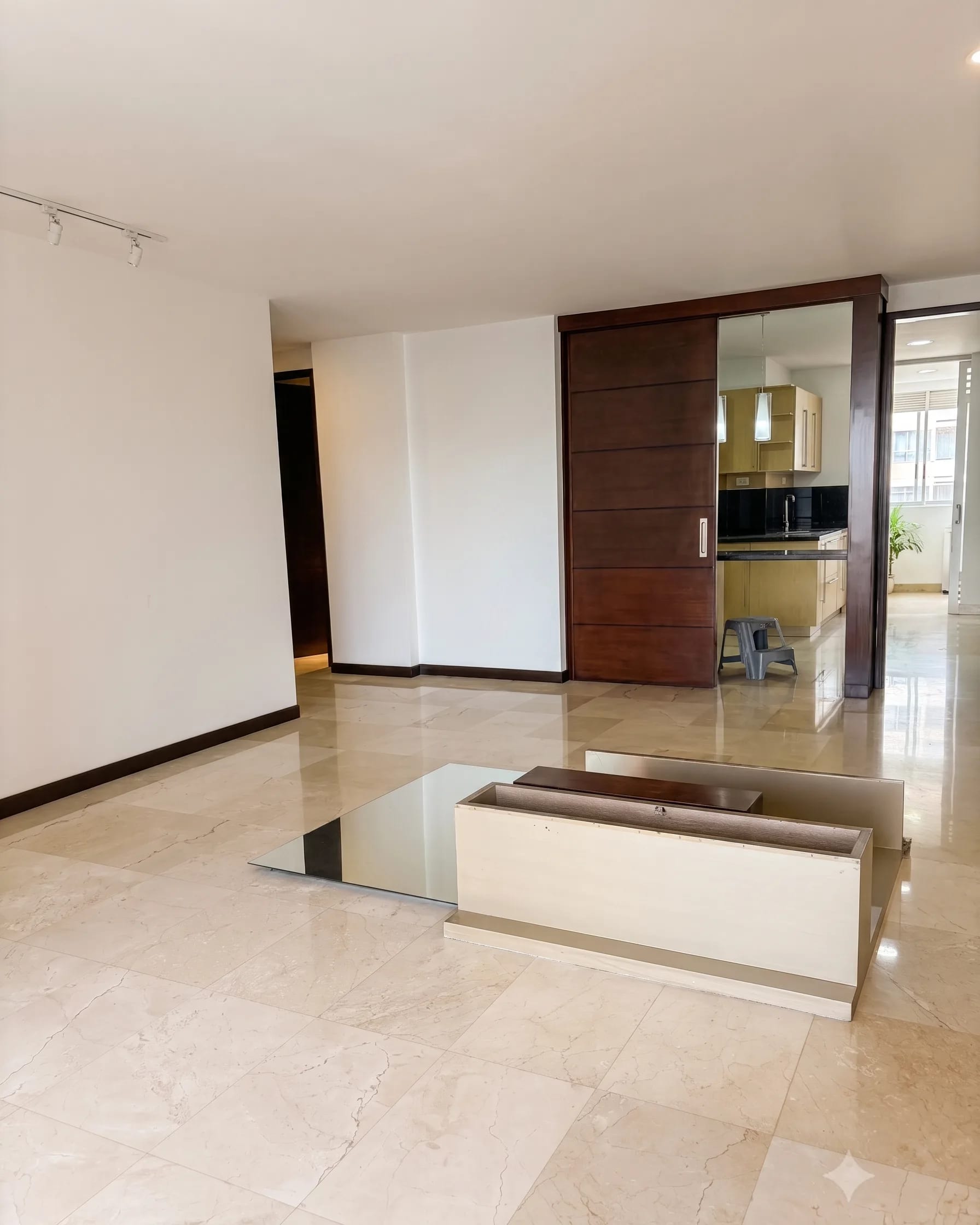 Comedor y barra en madera